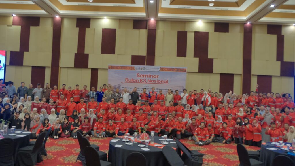 Unhas Desain Sistem Keselamatan Kerja Terintegrasi dengan Tata Kelola Universitas